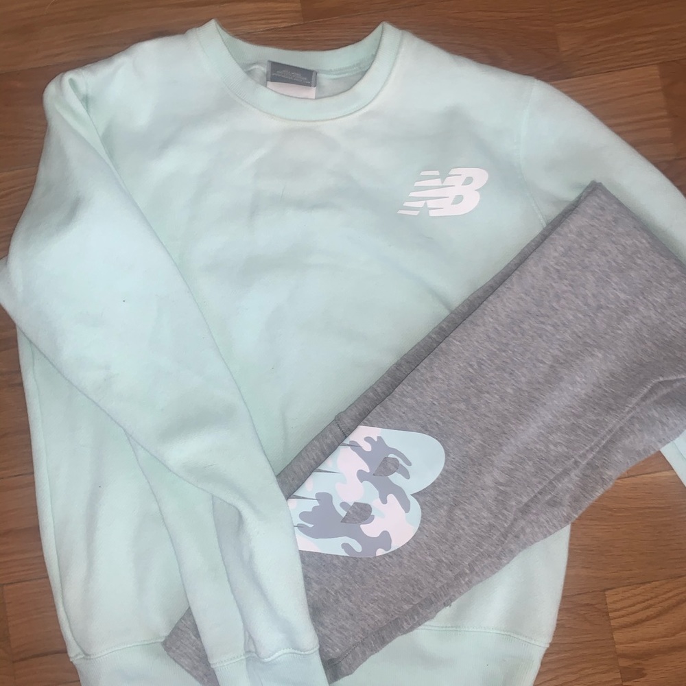 New balance sweatshirt and leggings set!